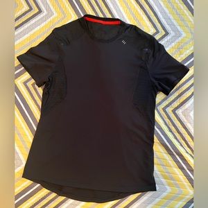 Nice T-shirt Lululemon